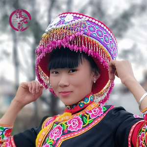 瑶族傈僳族手工帽子新款民族风女帽红色贝壳帽民族特色配饰演出帽
