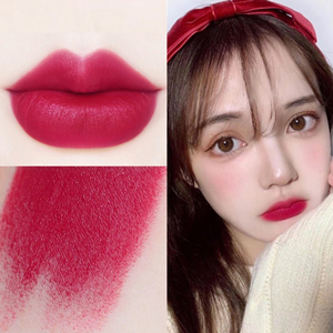 樱桃红口红学生