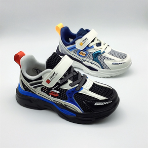 菲克男童鞋新款