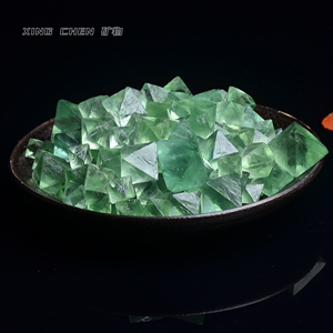 水晶原石天然绿萤石糖果色 八面体棱形标本矿物晶体DIY配件材料