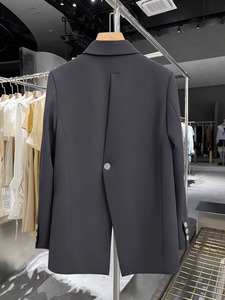 LILY MOST 深灰色设计高级质感西装外套女新款后背开叉小众西服潮