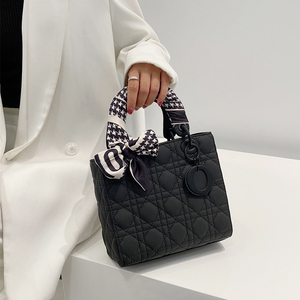 香港macijadick女包真皮磨砂戴妃包2021新款百搭单肩斜挎包手提包