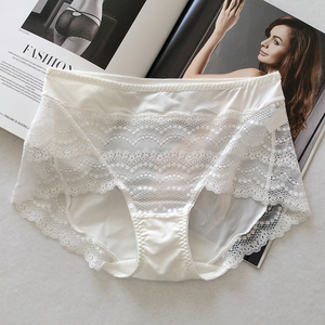 白色透明女性内裤