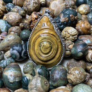 醉江月 蒙古戈壁玛瑙眼睛石 天眼珠 天眼石原石 戈壁玛瑙原石