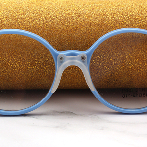 马鞍形连体u型减压软胶鼻垫白色磨砂鼻梁托叶夹儿童近视眼镜鼻托