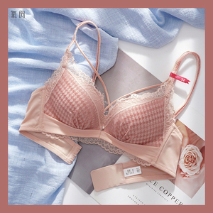 时尚千鸟格小胸聚拢少女文胸无钢圈莫代尔棉性感细带内衣套装氧胸