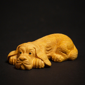 木雕工艺品小狗