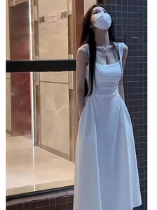 高个子加长版白色吊带连衣裙女夏季2024新款法式收腰超长裙到脚踝