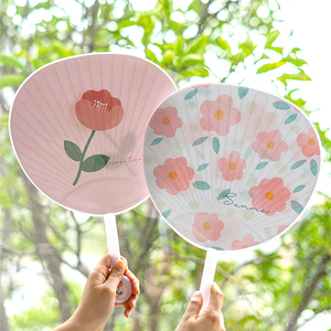 森屿叶2把装夏天卡通塑料手摇扇子儿童耐用风扇学生日用团扇纸扇