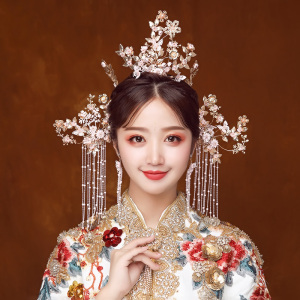 新娘头饰中式大气皇后凤冠奢华古装秀禾服发冠流苏古代秀禾头饰女