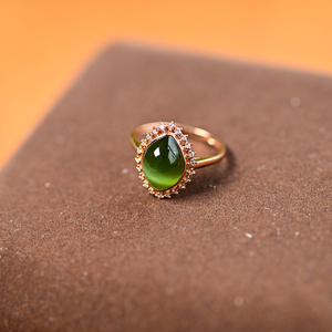 18k金钻石镶嵌俄罗斯碧玉猫眼戒指天然和田玉女款指环戒圈金镶玉