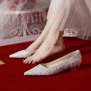 法式低跟婚鞋女主婚纱秀禾两穿新娘鞋2024年新款白色平底水晶单鞋
