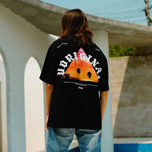 the v brand嘻哈街头潮流santamonica哥特字设计休闲宽松短袖t恤