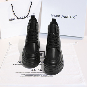 香港MACKJASCHK真皮单靴2024春季新款爆款厚底10CM高帮内增高女鞋