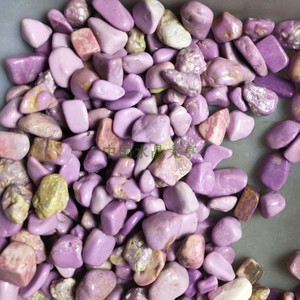 100克价粒天然紫云母碎石  边角料鱼缸石盆景石