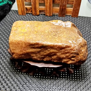 天然黄宝石重1082克黄刚玉单晶体原石摆件原矿标本一物一图