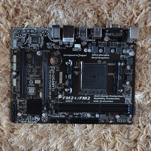 gigabyte/技嘉 ga-f2a68hm-s1 ddr3电脑 fm2 主板 集成 台式机