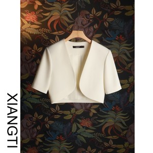 韩国小西装外套女2024新款夏季小个子休闲短款奶白色短袖气质西服