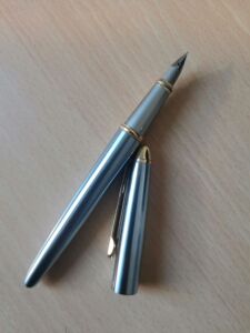 华宏205钢笔,仿贵冠300款式