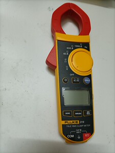 福禄克319钳形表万用表交直流表