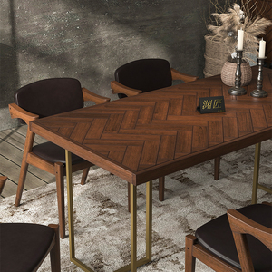 北欧长方形现代简约餐桌椅组合吃饭桌轻奢铁艺实木桌子家用小户型