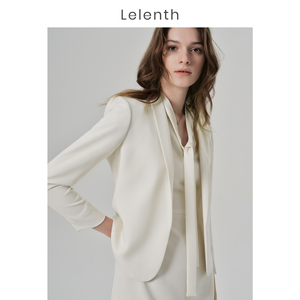 莱伦2024春季新款时尚通勤女装外套OL气质显瘦米白色三醋酸小西装