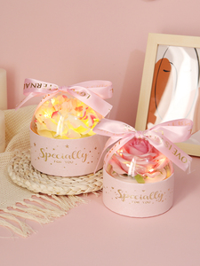 38女王节烘焙装饰摆件粉色网红抱抱桶女神生日甜品台插件蛋糕盒