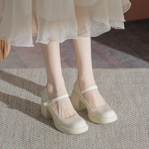 白色粗跟法式玛丽珍女鞋子高跟2024春夏新款小皮鞋仙女单鞋配裙子