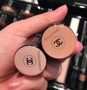 chanel 香奈儿 提亮修容水光珠光高光棒湿漉漉高光加拿大代购直邮