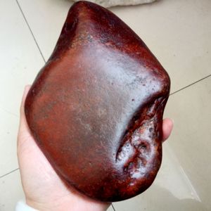 998g新疆和田红沁籽料原石 大块精品摆件收藏级红玉籽料