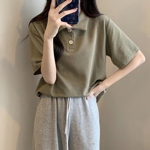 抹茶绿纯色短袖