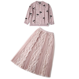 罗家rmojul 2019夏女装新款 樱桃刺绣上