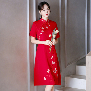 大码女装2024夏季款复古民族风时尚中国风刺绣改良旗袍红色连衣裙