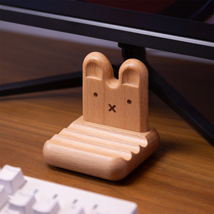 小兔子手机支架实木网红创意椅子平板座桌面摆件榻榻米木质支架