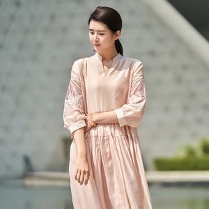 00伊思蜜服饰淘宝线影原创棉麻文艺复古范女装高端春夏新款中袖大摆