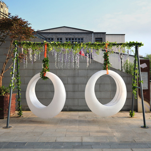 xiaobabyxiong淘宝创意led发光月亮秋千抖音款网红月牙吊椅 户外