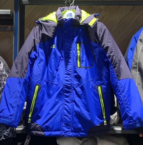 七波辉童装冬新款男大童户外厚棉衣赤焰绒青少年学生冲锋衣13971