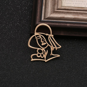 美人头像哑光金镂空女ins个性气质外套开衫西装时尚胸针别针胸花