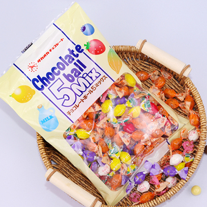 日本进口高岗巧克力球牛奶草莓味白巧克力粒年货婚礼喜糖果零食品