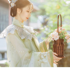 钟灵记 晚来风正品云肩斜襟长衫百褶裙配宋抹吊带主腰汉服女春夏