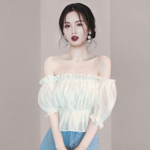 一字肩网纱甜美雪纺衫