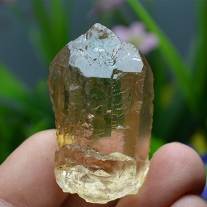 天然冰糖晶水晶柱原石标本 冰晶涅槃水晶