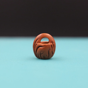 桃篮新品特价简约款聚财水桶婴儿童宝宝保平安纯手工龙纹桃核雕刻