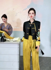 新中式黑色系衣袖刺绣定制高级感小个子复古短外套2024春季新款女