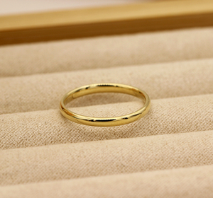 纯爱9k黄金戒指韩国气质光板简洁百搭素圈情侣对戒尾戒可刻字礼物