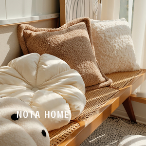 诧寂抱枕客厅沙发靠枕毛绒靠垫柔软纯色枕套现代简约床上方形坐垫