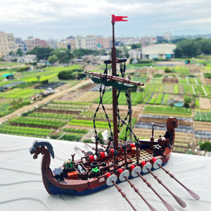 维京人的船积木兼容某高MOC58275小型维京船76565海盗船模型玩具