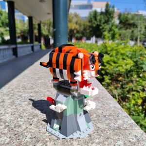 老虎积木兼容乐高大小颗粒拼装拼图国潮2022新年萌虎咆哮摆件moc