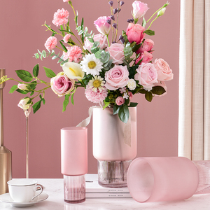 创意北欧ins风粉色磨砂玻璃花瓶摆件样板间插花器客厅装饰品摆设