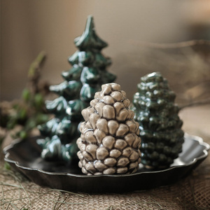 冰裂纹陶瓷小圣诞树松果摆件家居饰品复古装饰品拍摄道具小物品